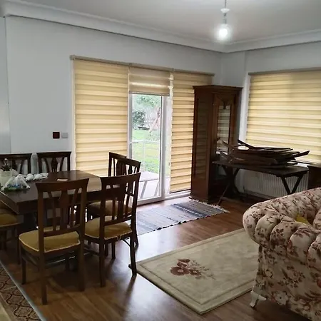 Villa Denize Yakin Genis Antalya